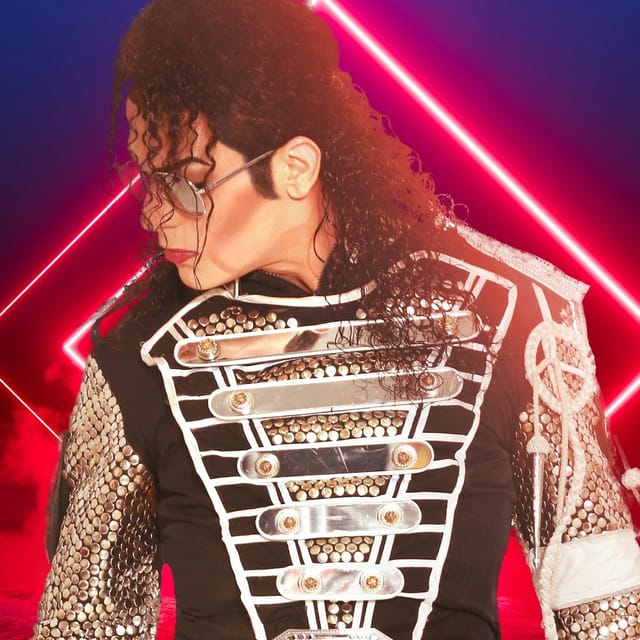 Harrah's Las Vegas: MJ Live - Photo 1 of 4